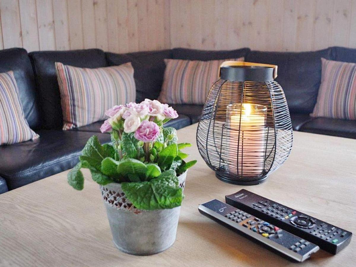 6 Person Holiday Home In R M Vesterhede Buitenkant foto